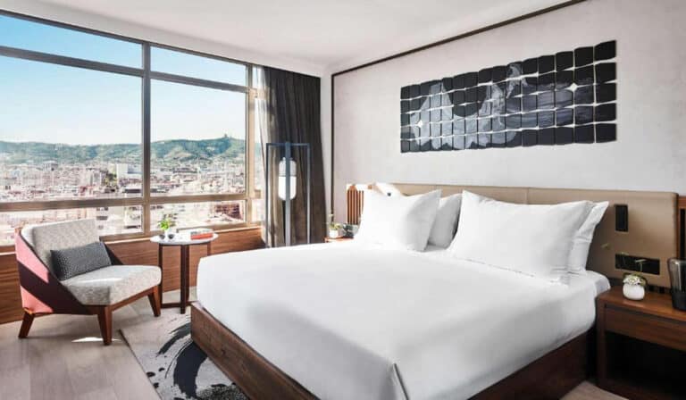 14 Best Luxury Hotels in Barcelona: Exclusive Retreats for a Five-Star Experience