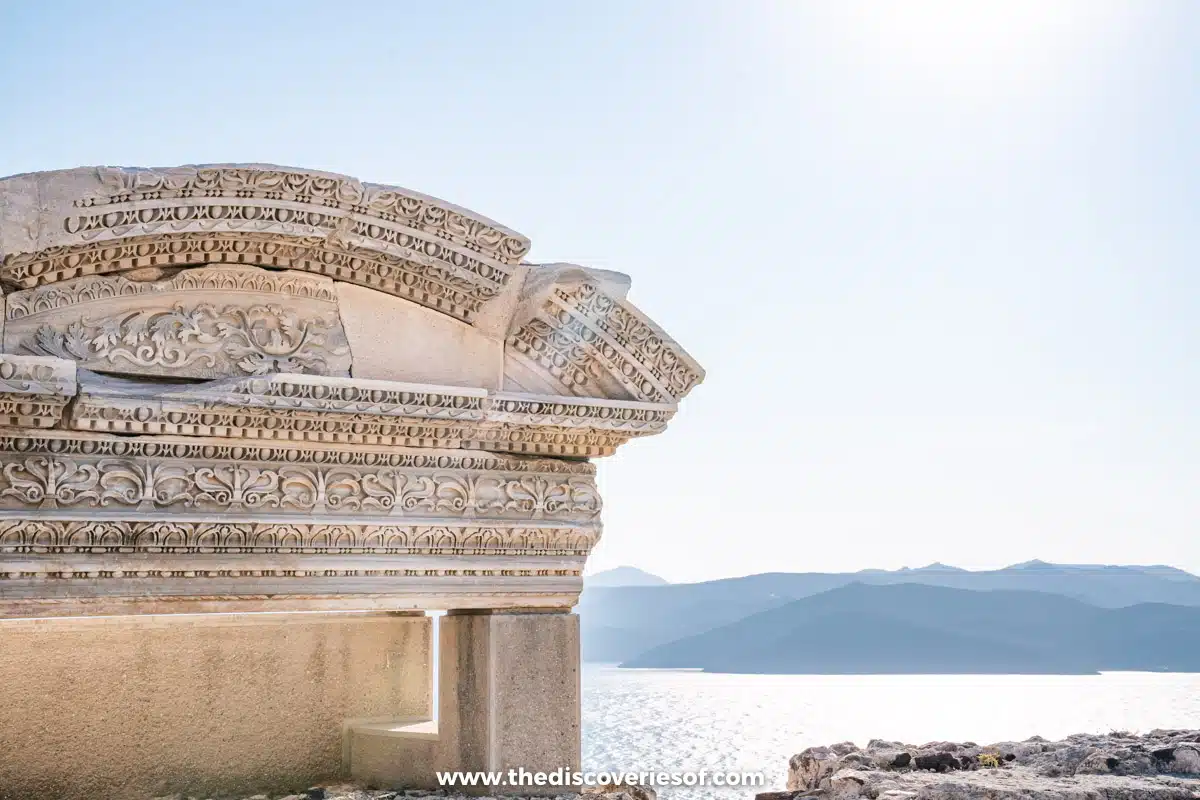 Roman theatre 