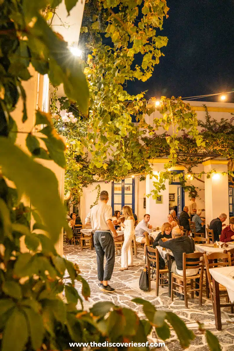 Avli Restaurant Plaka