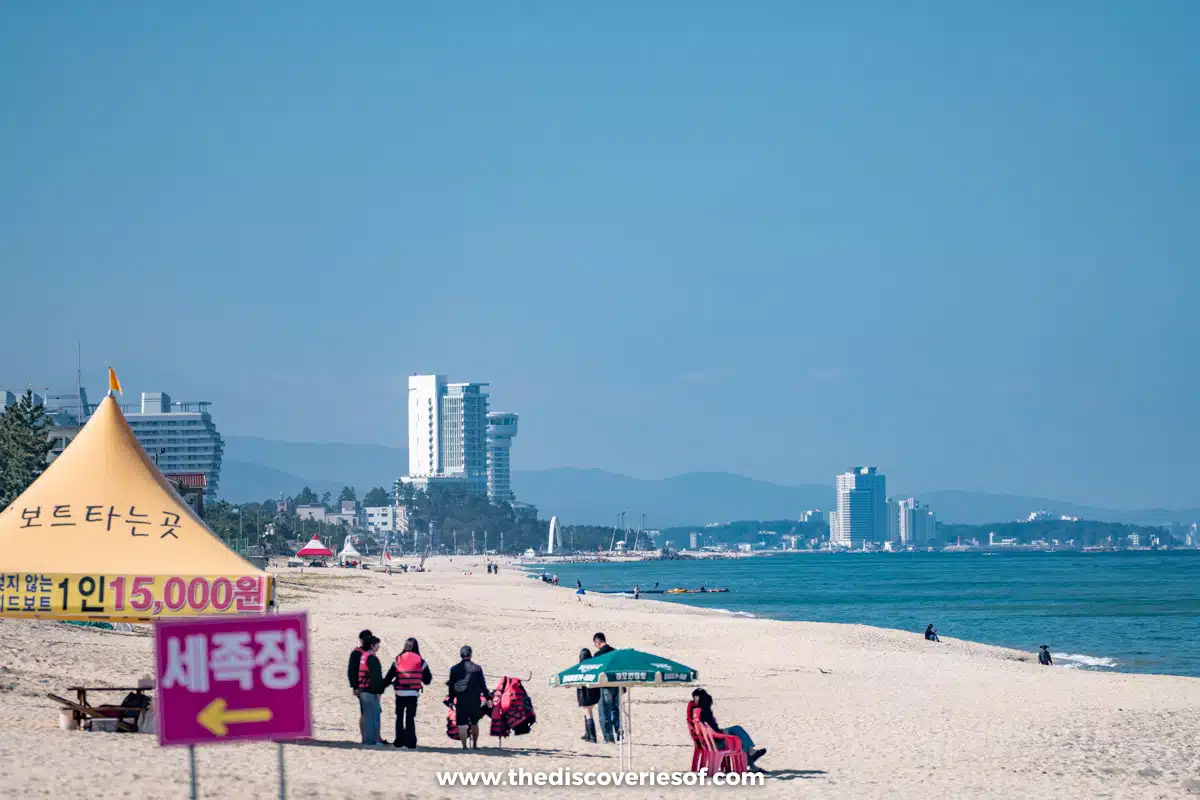 Changhae-ro-Beach-Gangneung-South-Korea.jpg