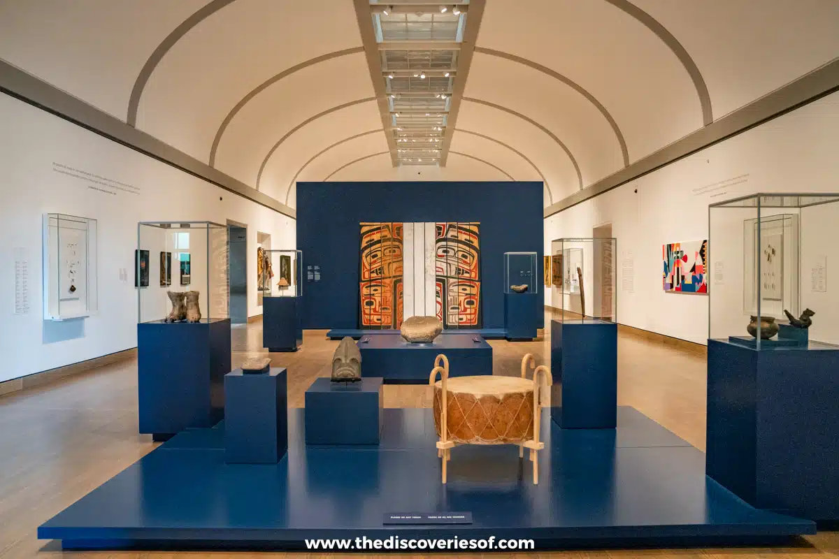 Exhibition room in the gallery