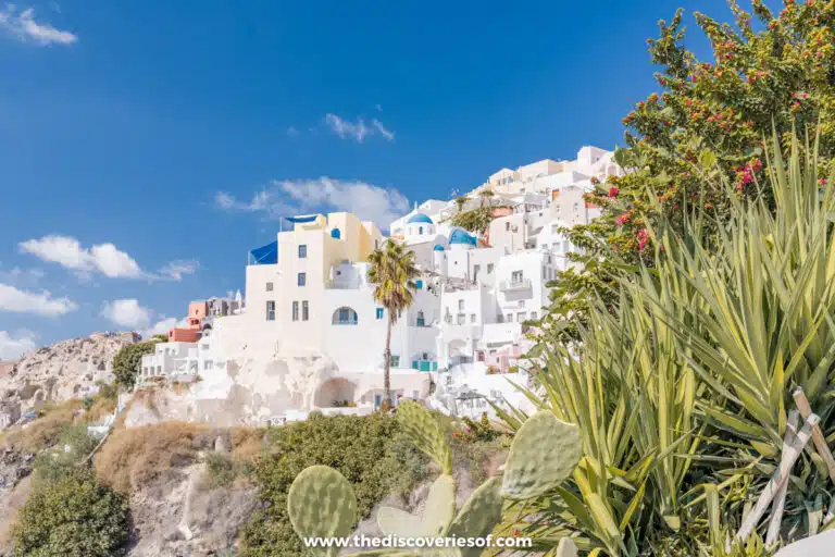 A Complete Guide to Oia, Santorini – Top Things to Do in the Island’s Most Iconic Spot 