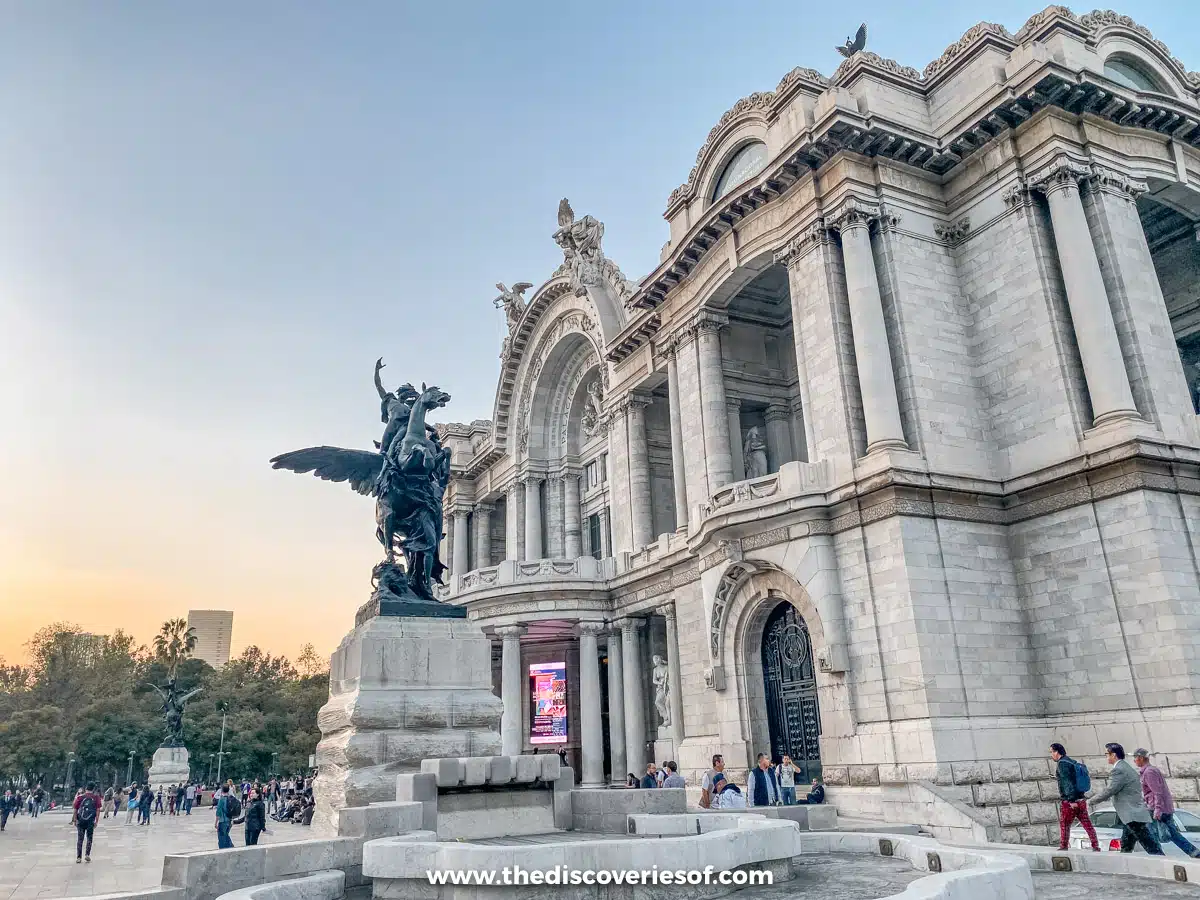 Palacio de Bellas Artes at Sunset