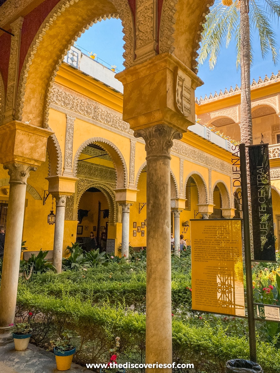 Palacio de las Duenas 