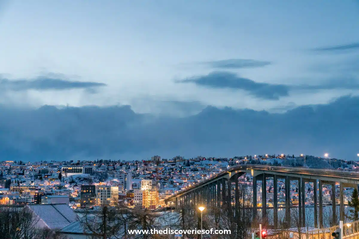 The Tromsø Bridge, which links the city centre to Tromsdalen