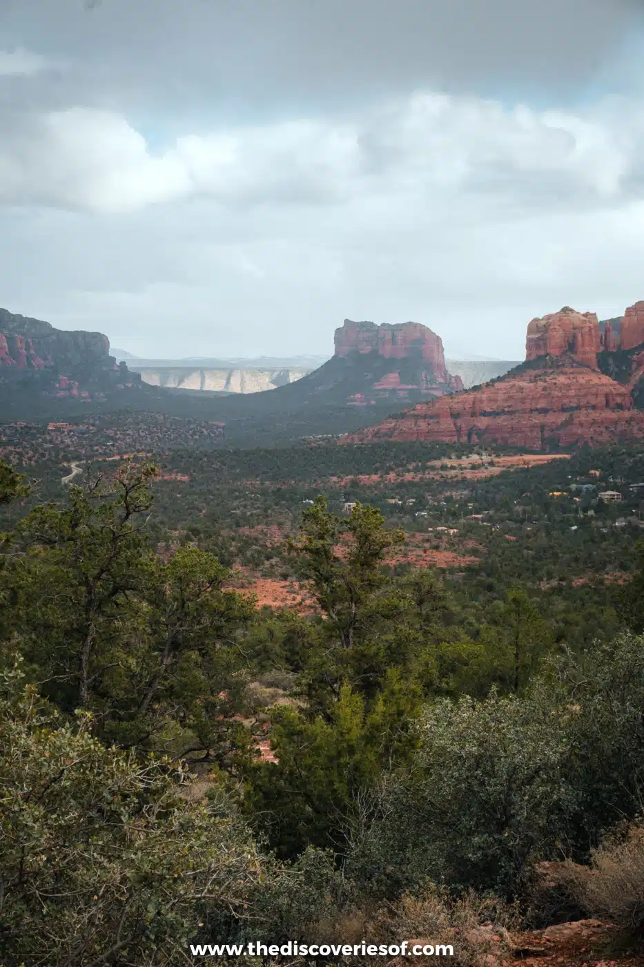 Red rock buttes and green woodland stretching across the valley from Airport Mesa, Sedona